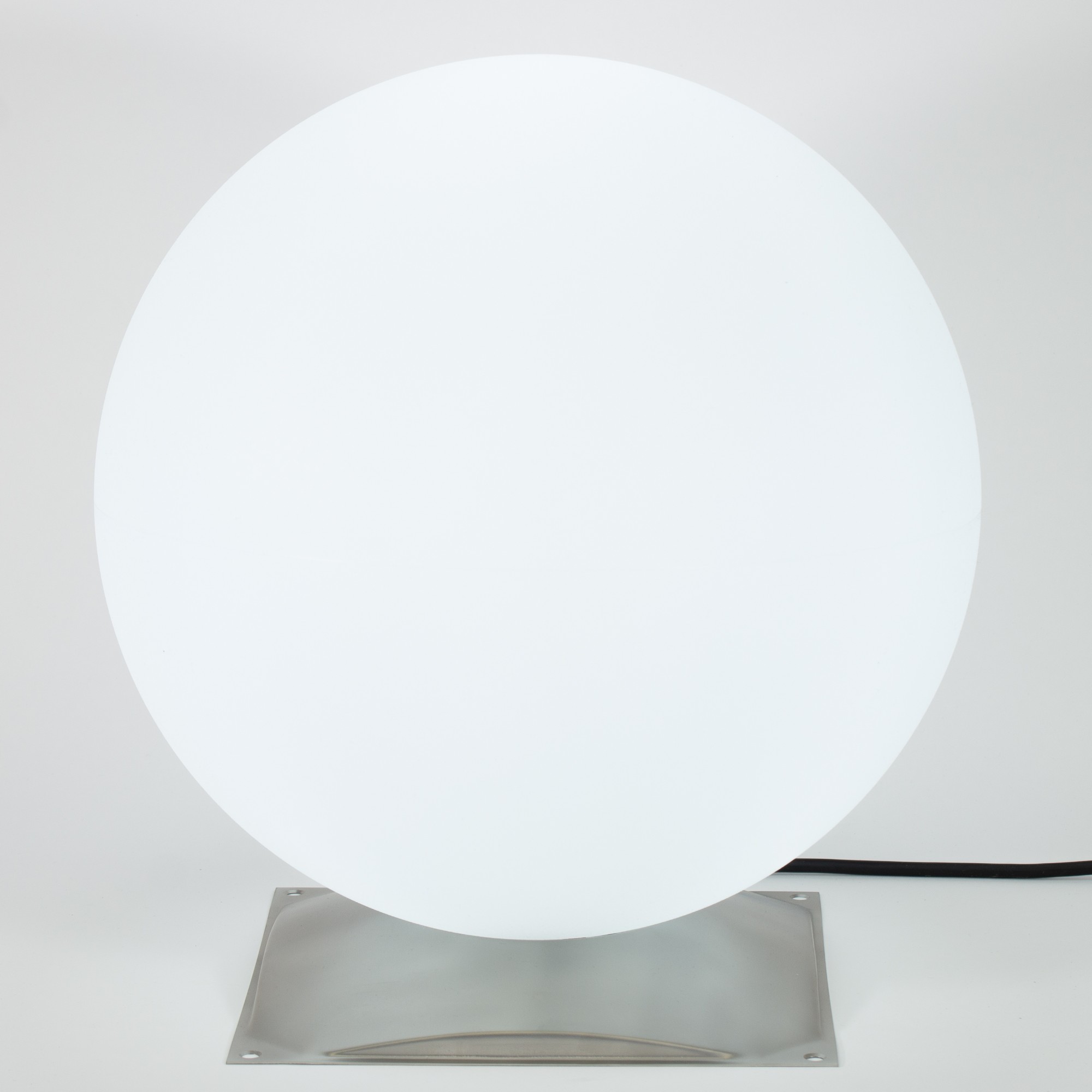 EPSTEIN Design LeuchtenLampada a sfera Snowball con diametro di 40 cm e base in acciaio inox