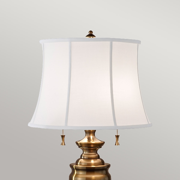 Lampada da tavolo Stateroom - Bali in ottone con paralume bianco der Firma Elstead