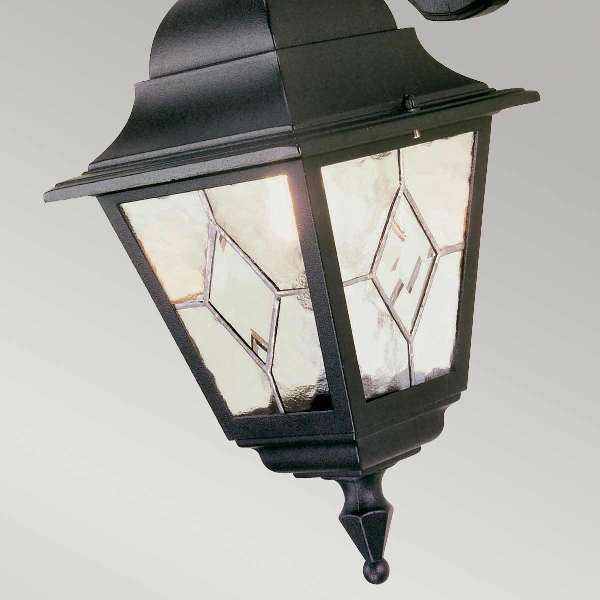 Norfolk Lanterna da parete verso il basso a 1 luce - Nero der Firma Elstead