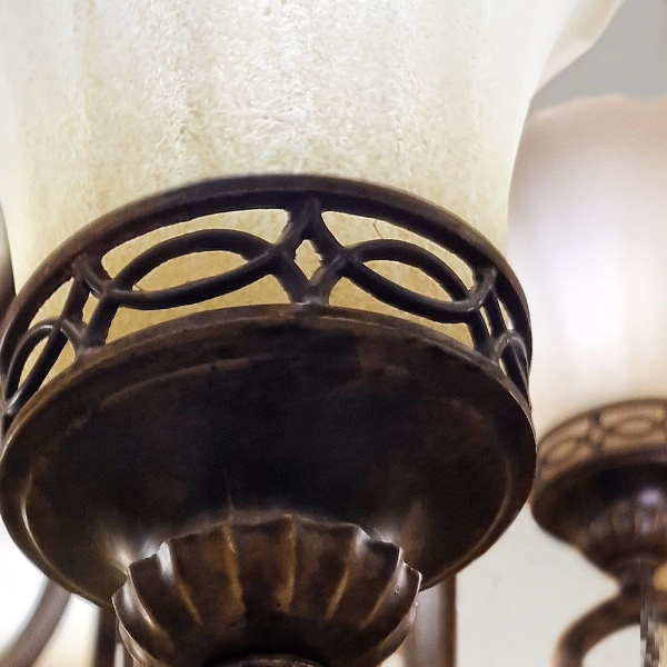 Lampadario Drawing Room der Firma Elstead